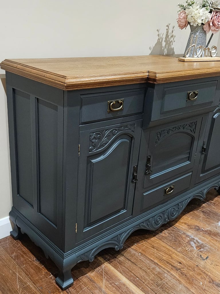 Sideboard
