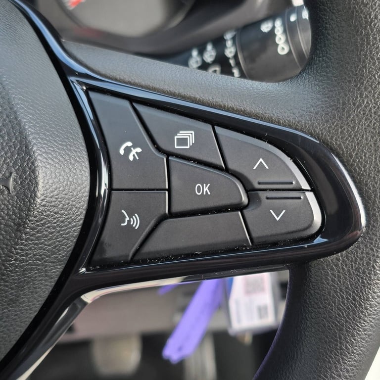 2022 Renault Trafic LL30 ENERGY dCi 145 Business 9 Seater MPV DIESEL Manual