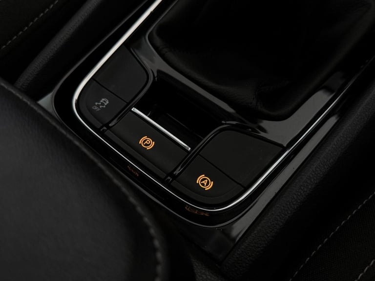 2021 Skoda Karoq 1.0 TSI SE Technology Euro 6 (s/s) 5dr ESTATE Petrol Manual