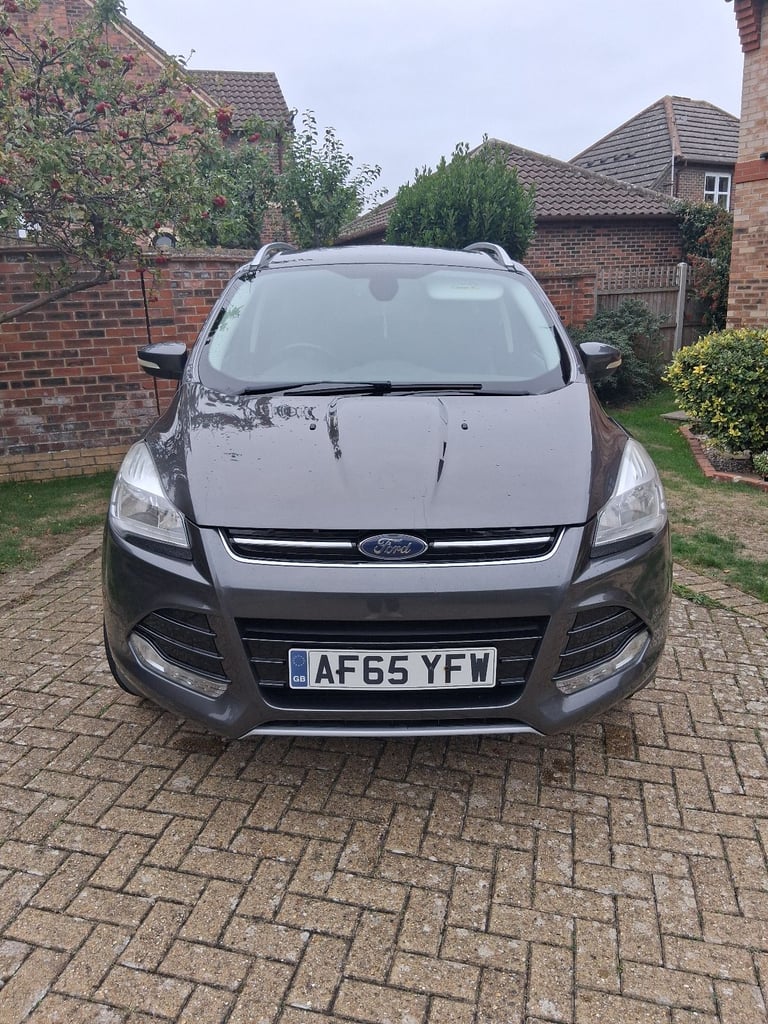 Ford, KUGA, Hatchback, 2015, Semi-Auto, 1997 (cc), 5 doors