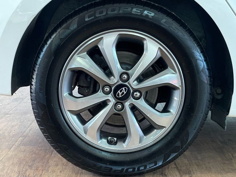 2019 Hyundai i20 1.0 T-GDi SE Hatchback 5dr Petrol Manual Euro 6 (s/s) (100 ps) Hatchback Petrol ...
