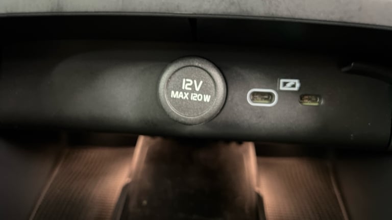 2024 Volvo XC40 Plus, B3 Mild hybrid, Petrol, Dark Estate Petrol Automatic