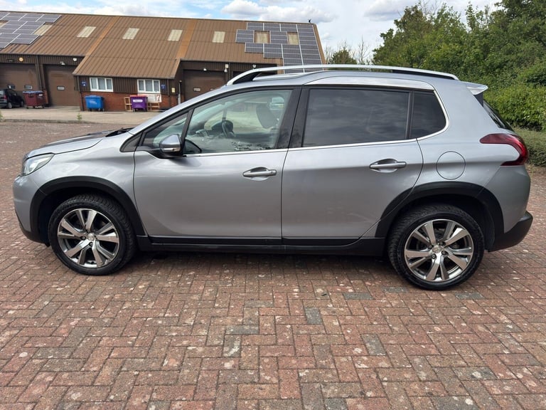 2016 Peugeot 2008 1.2 PureTech Allure EAT Euro 6 (s/s) 5dr HATCHBACK Petrol Automatic