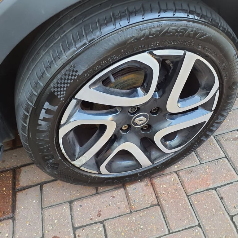 2018 68 RENAULT CAPTUR 0.9 TCE ENERGY ICONIC SUV 5DR PETROL MANUAL EURO 6 (S/S) 