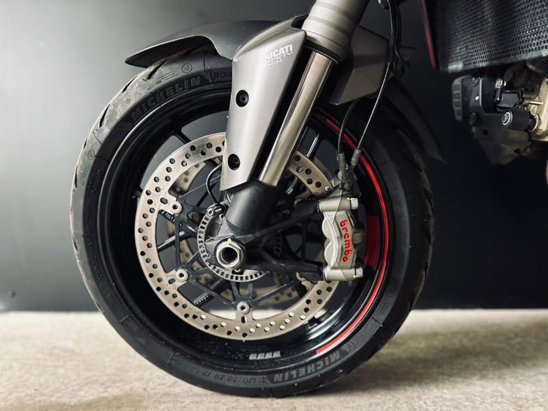 STUNNING 2020/20 DUCATI MULTISTRADA 1260 S GRAND TOUR MOTORCYCLE 