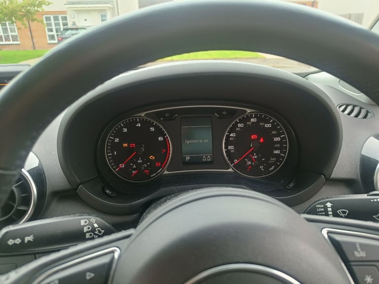 Audi, A1, Hatchback, 2012, Semi-Auto, 1390 (cc), 3 doors