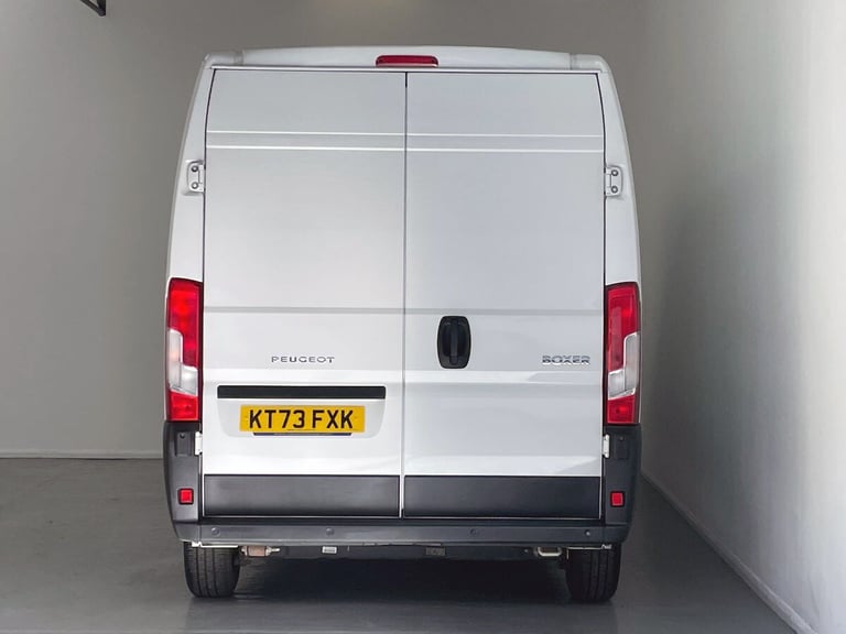 2023 Peugeot Boxer 335 Professional Premium+ L3 H2 LWB 2.2 BlueHDi 140ps Panel Van Diesel Manual