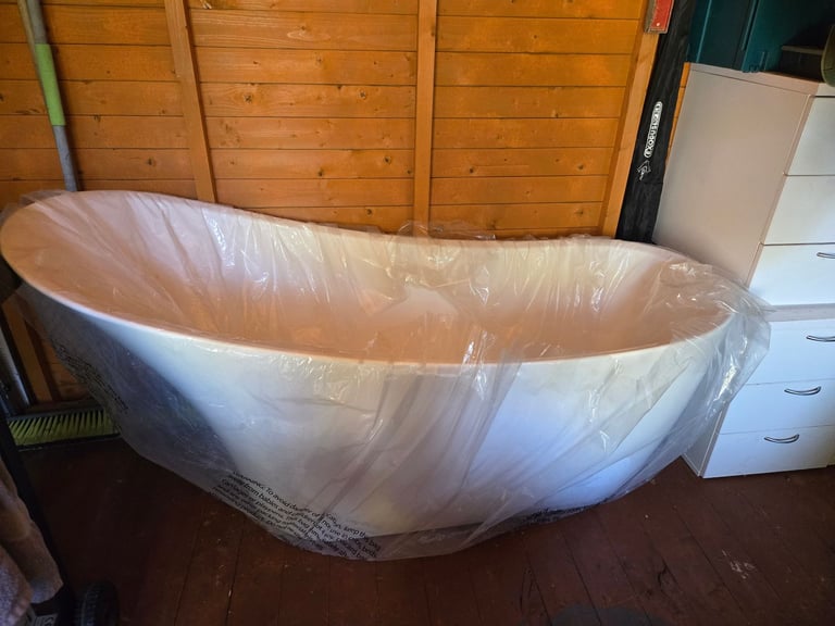 image for Freestanding Bath 