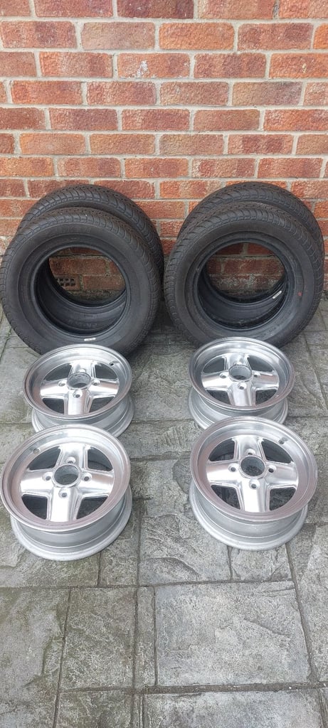 Classic Mini 5x12 Revolution Alloys
