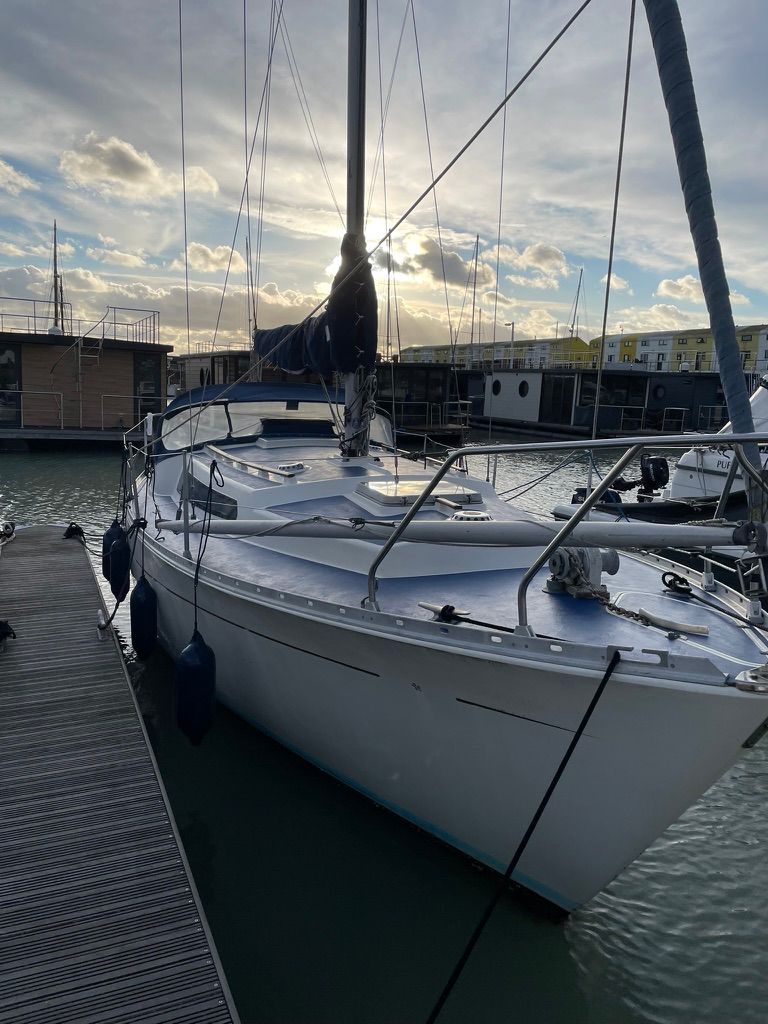 Moody 30 1979 Sailing Yacht.........