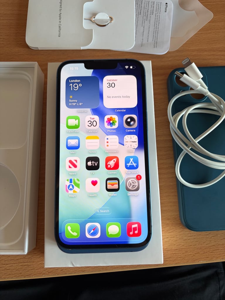 Apple iPhone 13 – 128GB – Blue – Unlocked – Good Condition