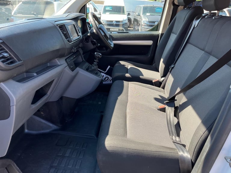 2020 Citroen Dispatch 2.0 BlueHDi 1400 Enterprise M Crew Van MWB Euro 6 (s/s) 6dr PANEL VAN Diese...