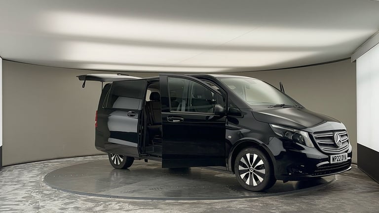 2022 Mercedes-Benz Vito 2.0 114 CDI SELECT Tourer Double Cab 5dr Diesel G-Tronic RWD L3 Euro 6 (s...