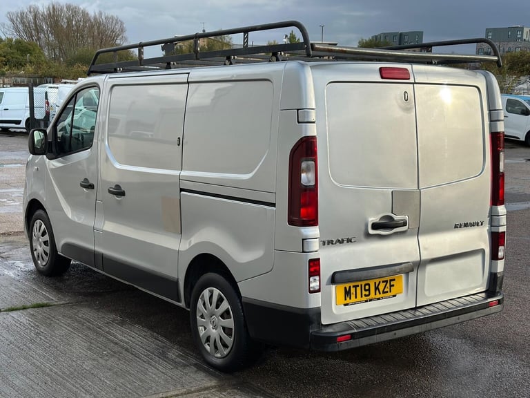 2019 Renault Trafic 1.6 dCi ENERGY 27 Business+ SWB Standard Roof Euro 6 (s/s) 5dr PANEL VAN Dies...