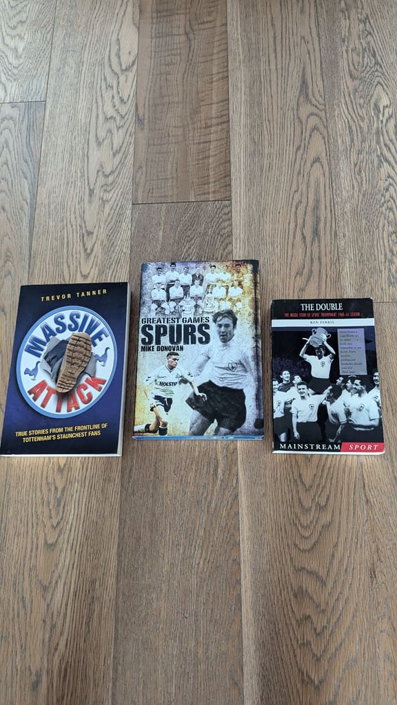 image for Bundle of TOTTENHAM HOTSPUR (Spurs) football books