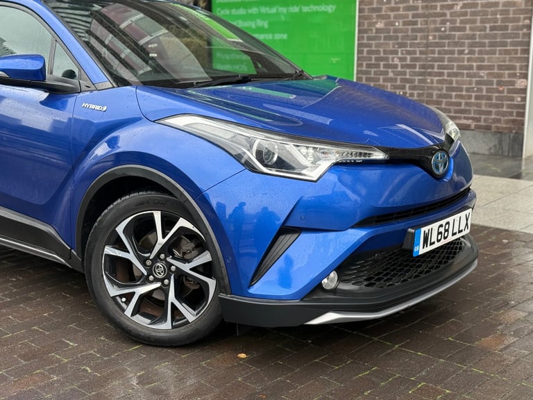 2019 Toyota CHR design high spec Automatic hybrid petrol