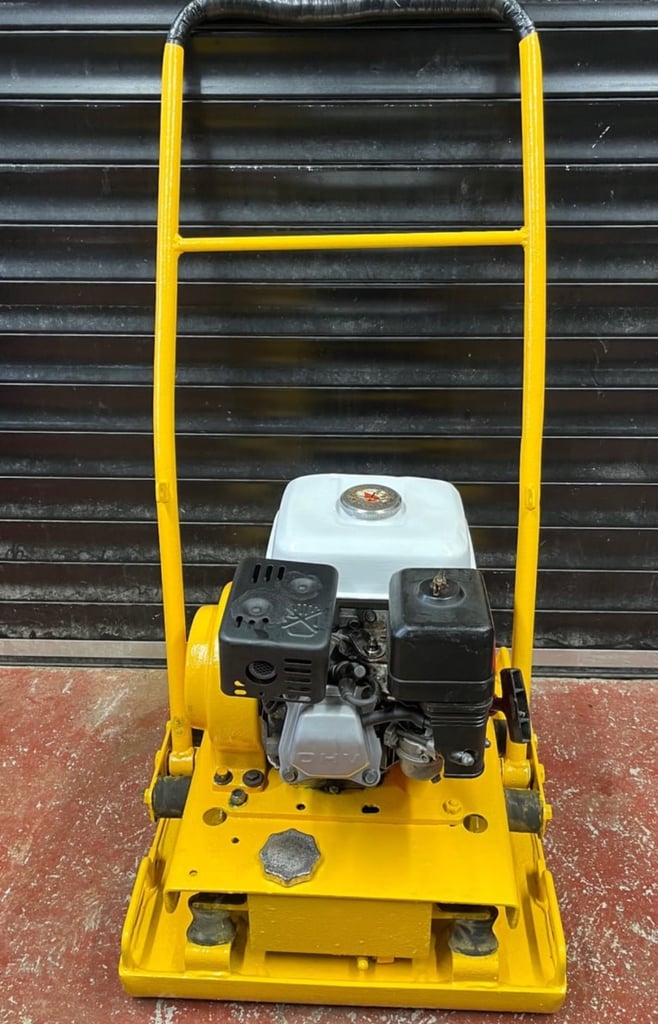 Honda 50cm Wacker plate petrol vibrating rammer compactor serviced vibration power tool