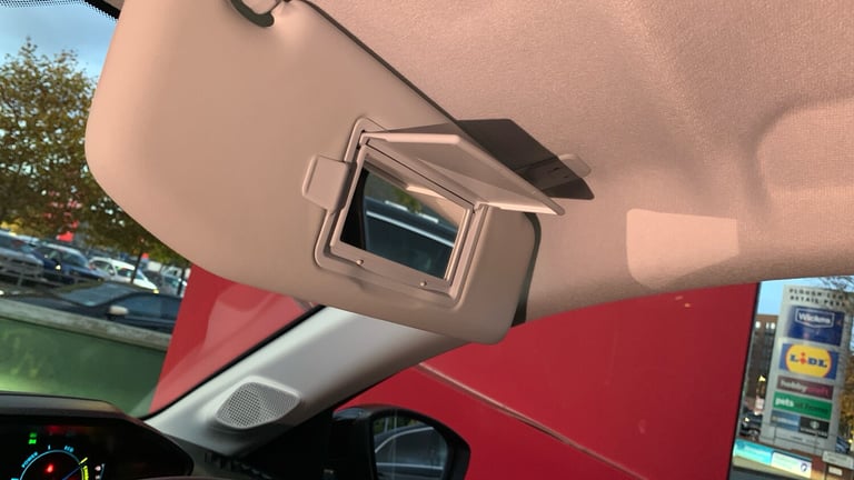 2024 Peugeot 208 50kWh E-Style Hatchback 5dr Electric Auto (7.4kW Charger) (136 ps) Hatchback Ele...