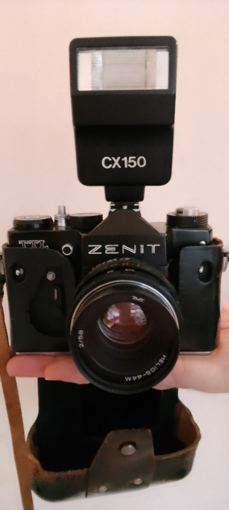 Zenit Camera