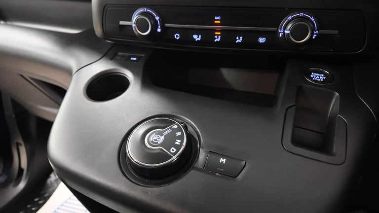 2020 Vauxhall Combo Life 1.2 Turbo 130 Energy 5dr AUTO PETROL 33000 MILES MPV Petrol Automatic