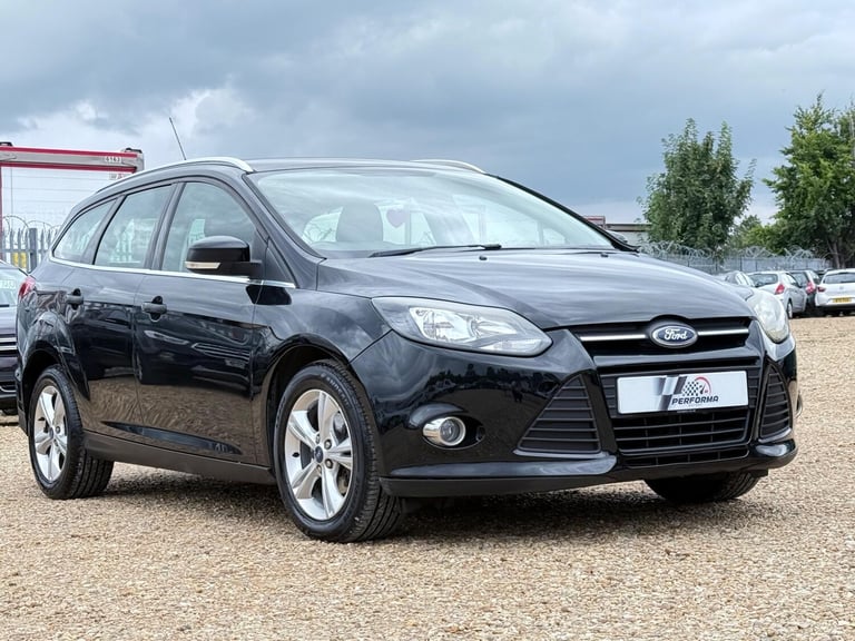 image for 2012 Ford Focus 1.6 TDCi Zetec Euro 5 (s/s) 5dr ESTATE Diesel Manual