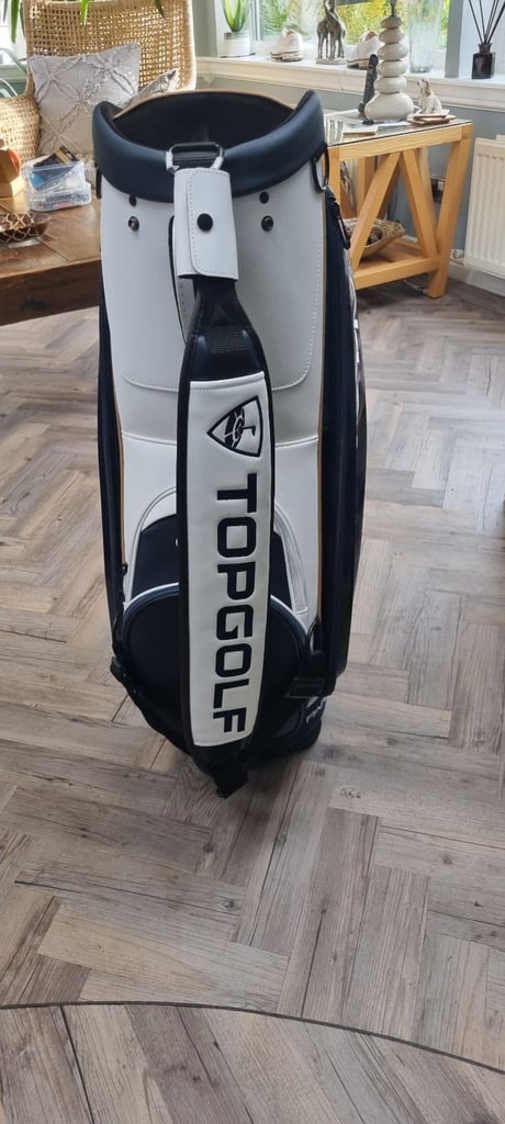 Rare 2025 Callaway,  paradym pro bag  brand new 