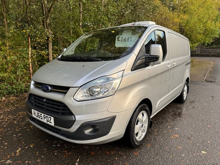 image for 2015 Ford Transit Custom 2.2 TDCi 125ps Low Roof Limited Van PANEL VAN DIESEL Manual