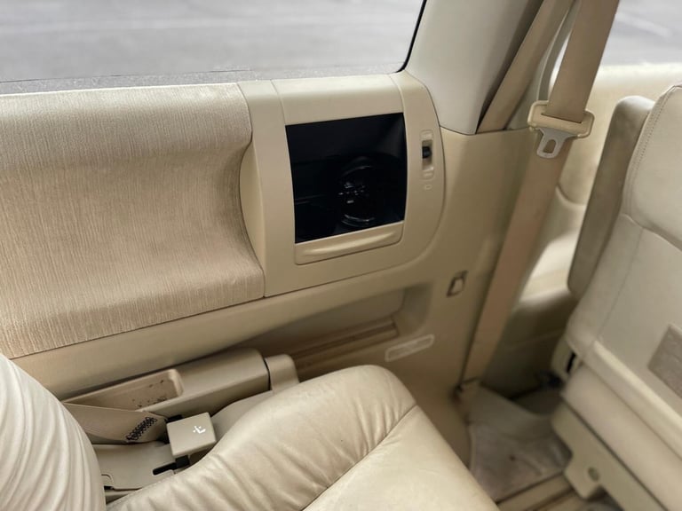 2006 NISSAN ELGRAND E51 AUTO