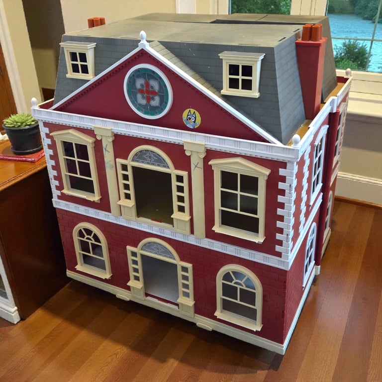 Sylvanian Families Dolls House 🐰 Large Red Brick Mansion | Used Condition | Pick Up Rutherglen G73