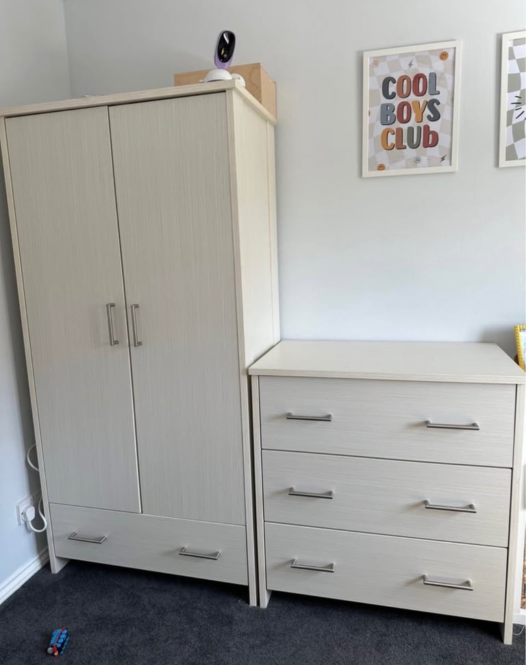 Obaby Nika 3 Piece Nursery Furniture (cotbed, wardrobe & drawers/changing table)