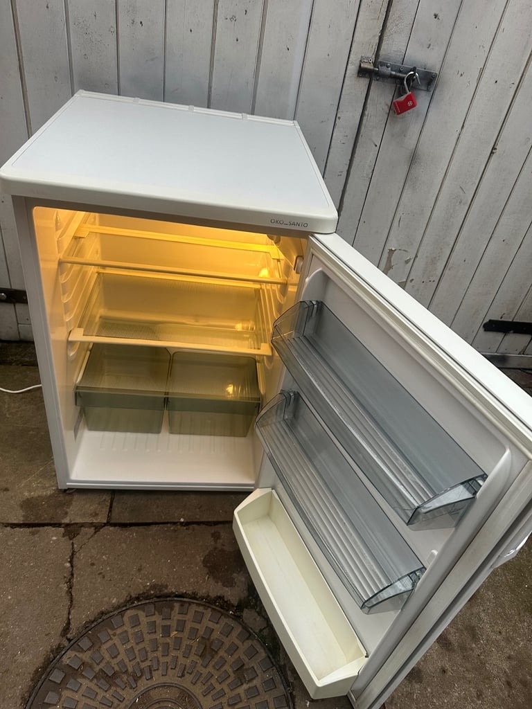 Under Counter Fridge 