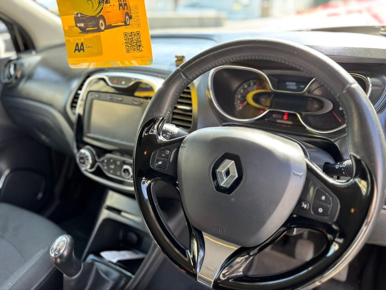 2016 Renault Captur 0.9 TCe ENERGY Dynamique Nav Euro 6 (s/s) 5dr HATCHBACK Petrol Manual