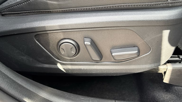 2022 Hyundai TUCSON 1.6 TGDi Hybrid 230 Ultimate 5dr 2WD Auto Hybrid Estate Estate Hybrid Automatic