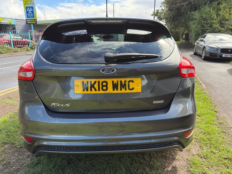 2018 Ford Focus 1.0 EcoBoost 140 ST-Line Navigation 5dr HATCHBACK Petrol Manual