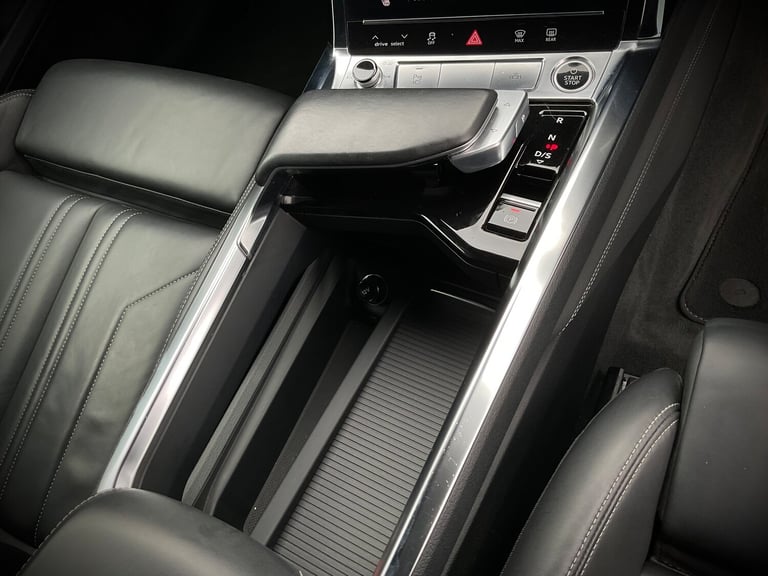 2022 Audi e-tron 300kW 55 Quattro 95kWh S Line 5dr Auto ESTATE ELECTRIC Automatic