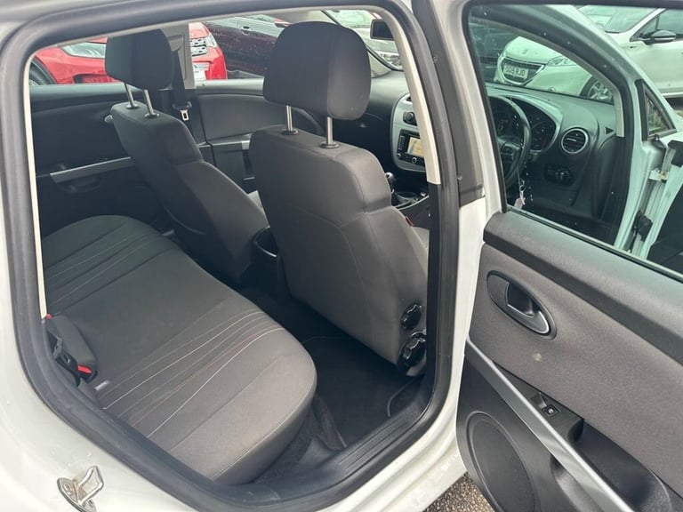 2012 SEAT Leon 1.2 TSI SE Copa Hatchback 5dr Petrol Manual Euro 5 (s/s) (105 ps) Hatchback Petrol...