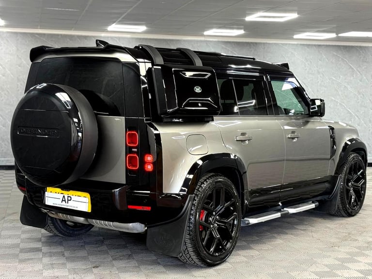 2024 Land Rover Defender 3.0 D250 XS Edition 110 5dr Auto URBAN STYLING ESTATE Diesel Automatic
