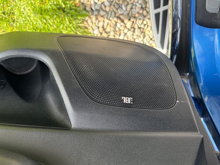 Kia Sportage 2.0 Diesel ISG 4 AWD Auto.Heated leather,reverse camera,pan roof