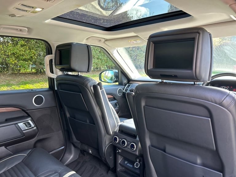 2018 Land Rover Discovery 3.0 TD6 HSE Luxury 5dr Auto ESTATE DIESEL Automatic