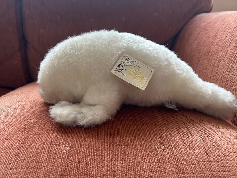 Two Seals from the Yomiko Collection 