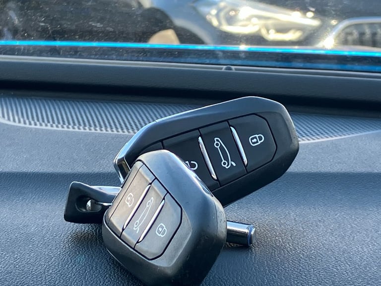 2021 Vauxhall Grandland X 1.2 Turbo Griffin Edition 5dr Hatchback PETROL Manual