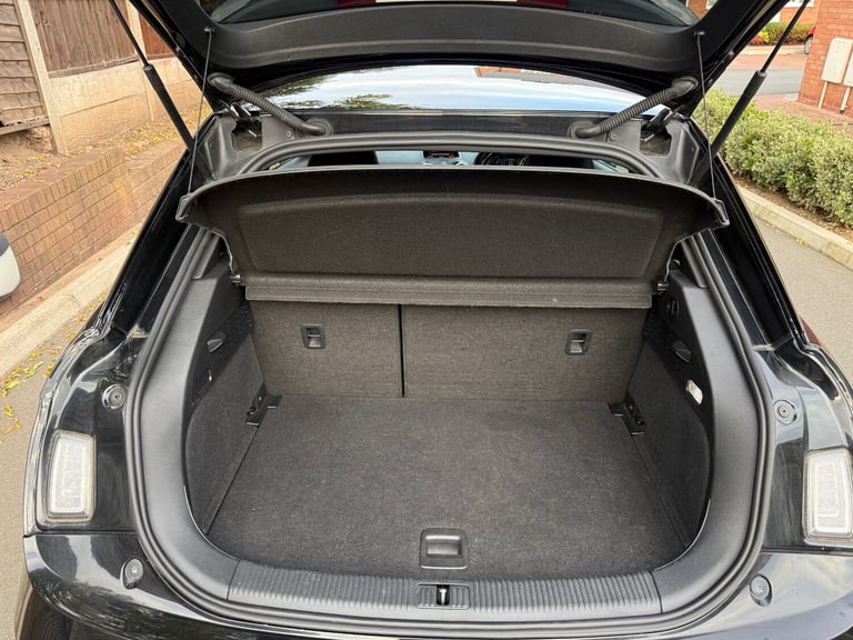 2015 Audi A1 1.6 TDI S Line 3dr HATCHBACK Diesel Manual