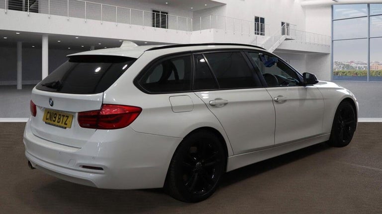 2019 BMW 3 Series 3.0 330d M Sport Touring Auto Euro 6 (s/s) 5dr ESTATE Diesel Automatic
