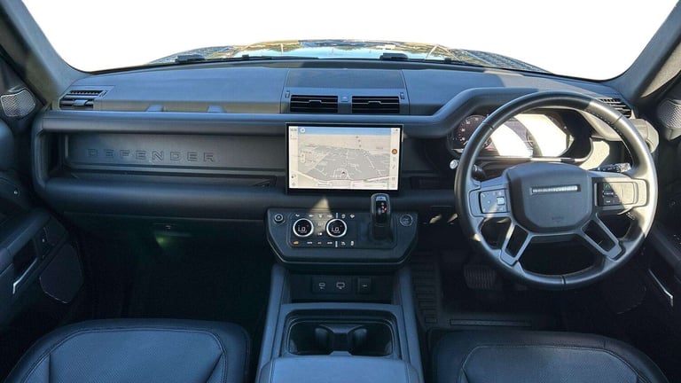 2024 Land Rover Defender 3.0 D250 X-Dynamic HSE 90 3dr Auto ESTATE DIESEL Automatic