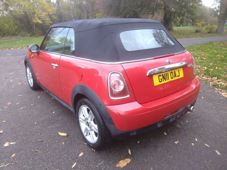 Mini, CONVERTIBLE, Convertible, 2010, Manual, 1598 (cc), 2 doors