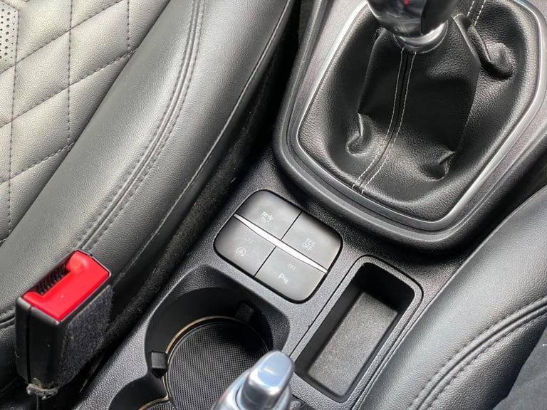 2023 Ford Puma 1.0T EcoBoost MHEV ST-Line Vignale Euro 6 (s/s) 5dr HATCHBACK Petrol/Electric Hybr...