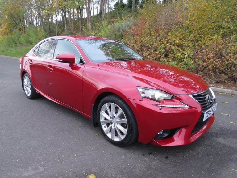 2015 Lexus IS 2.5 300h Executive Edition Saloon 4dr Petrol Hybrid E-CVT Euro 5 (s/s) (223 SALOON ...