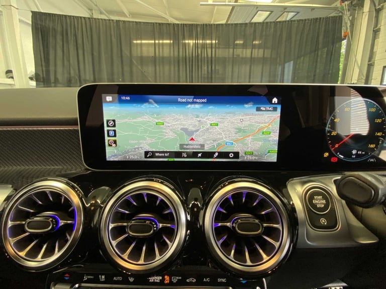 2022 Mercedes-Benz GLB 200 AMG Line Premium 5dr 7G-Tronic Estate Petrol Automatic