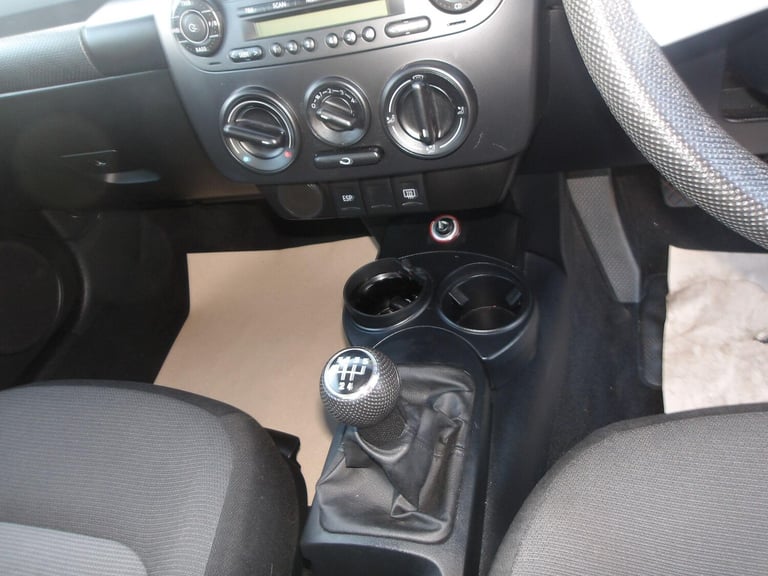 2011 Volkswagen Beetle 1.4 16V Luna Euro 4 3dr HATCHBACK Petrol Manual
