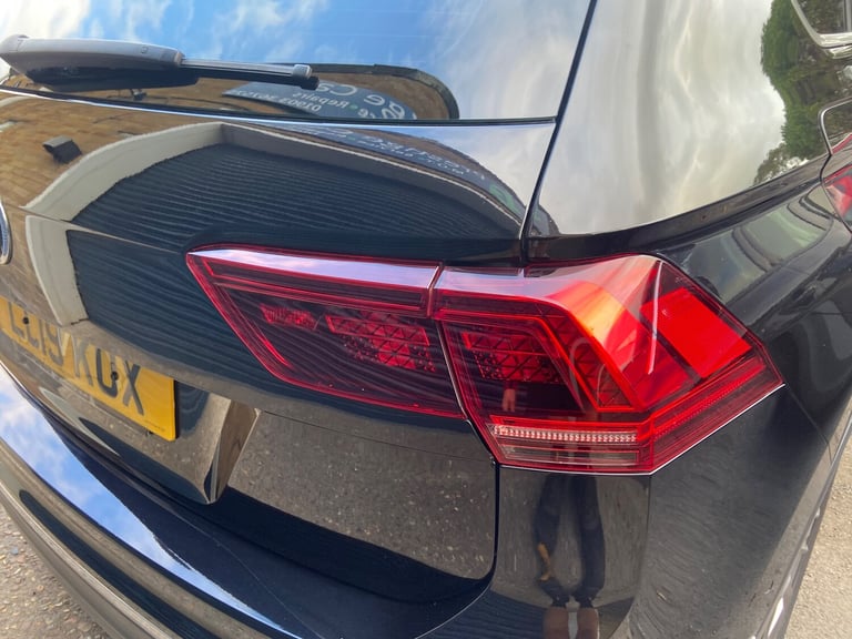 2019 Volkswagen Tiguan 2.0 TDI SEL SUV 5dr Diesel DSG Euro 6 (s/s) (150 ps)